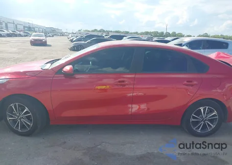 2024 Kia Forte Lxs from USA, damaged, VIN 3KPF24ADXRE744156